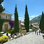Owl Mairata - Great Garden And Pool بويينسا